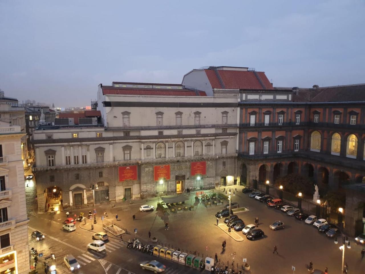 Domus Zapata Hotel Naples Exterior photo